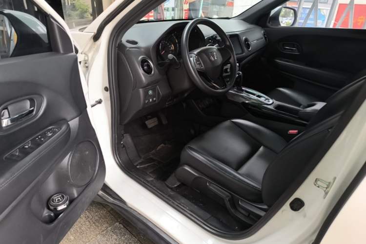 Used Honda XR-V 2021 1.5L CVT Classic Edition Driver Seat