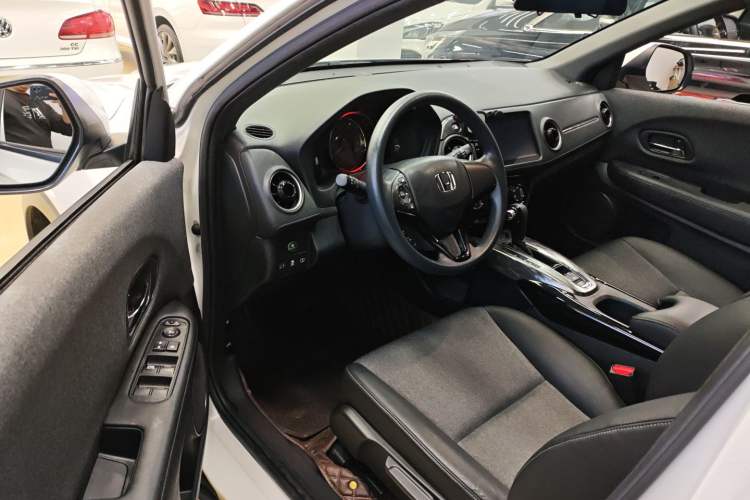 Used Honda XR-V 2021 1.5L CVT Comfort Version Driver Seat