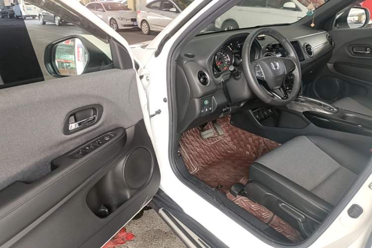 Used Honda XR-V 2021 1.5L CVT Comfort Version Driver Seat