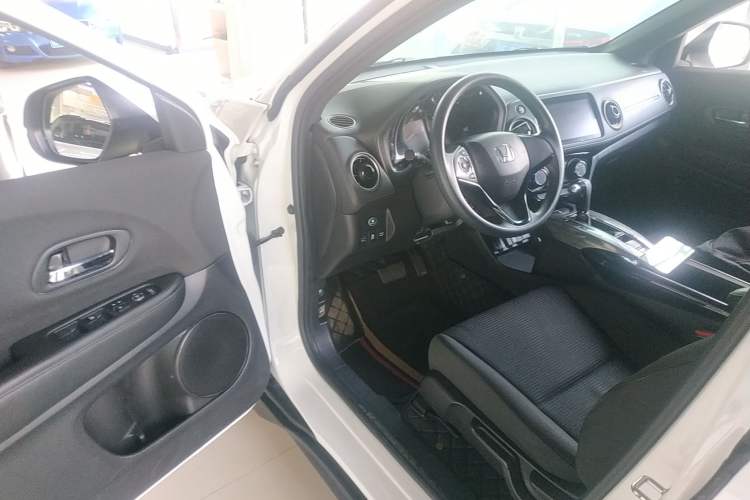Used Honda XR-V 2021 1.5L CVT Classic Edition Driver Seat