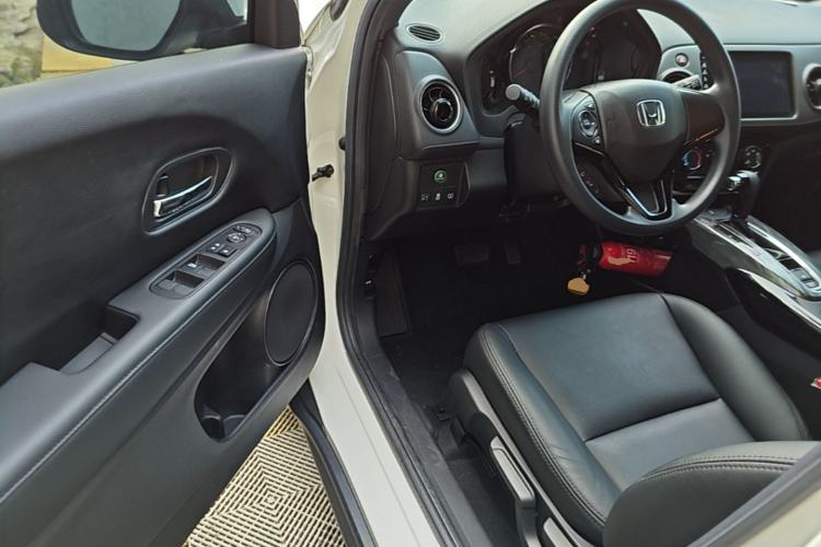 Used Honda XR-V 2021 1.5L CVT Classic Edition Driver Seat