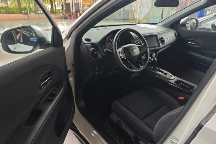Used Honda XR-V 2021 1.5L CVT Classic Edition Driver Seat