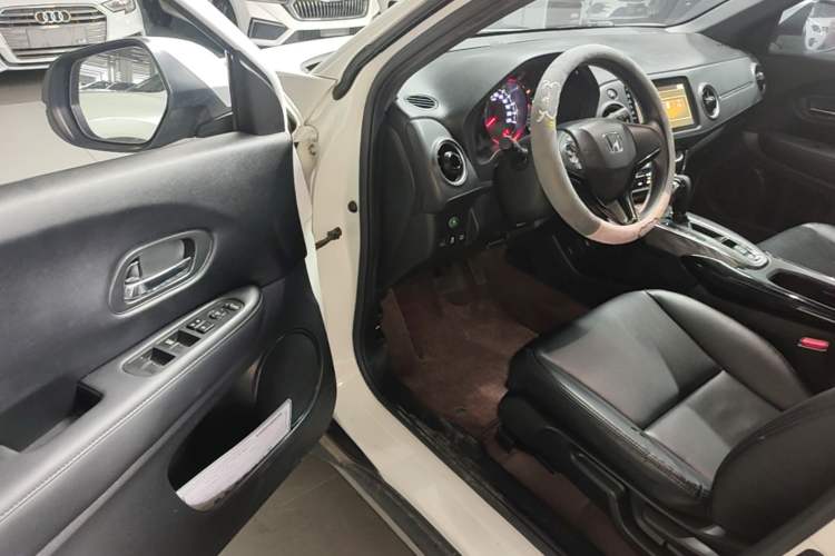 Used Honda XR-V 2021 220TURBO CVT Comfort Version Driver Seat