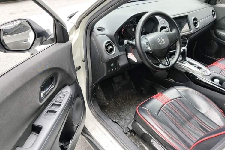 Used Honda XR-V 2021 220TURBO CVT Comfort Version Driver Seat
