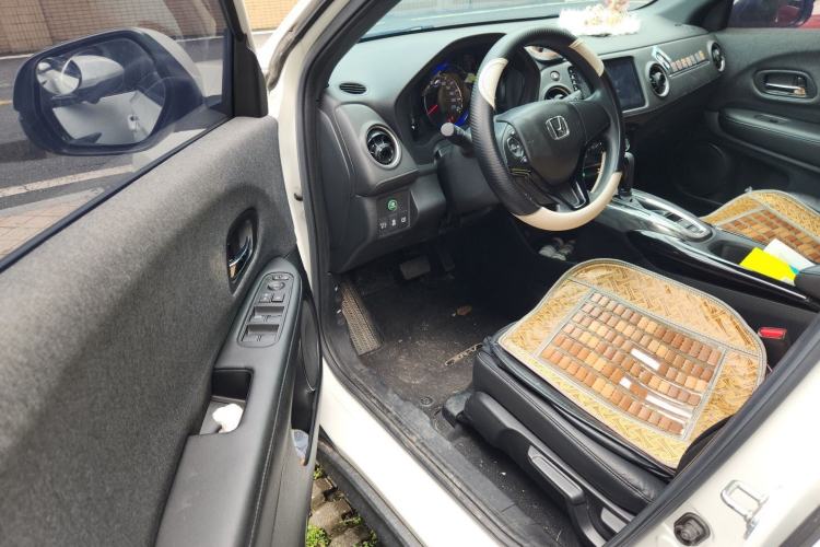 Used Honda XR-V 2021 1.5L CVT Comfort Version Driver Seat
