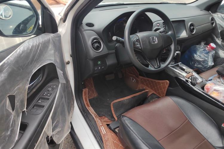 Used Honda XR-V 2021 1.5L CVT Classic Edition Driver Seat