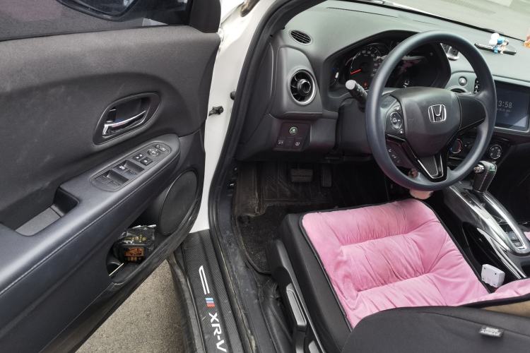 Used Honda XR-V 2021 1.5L CVT Classic Edition Driver Seat