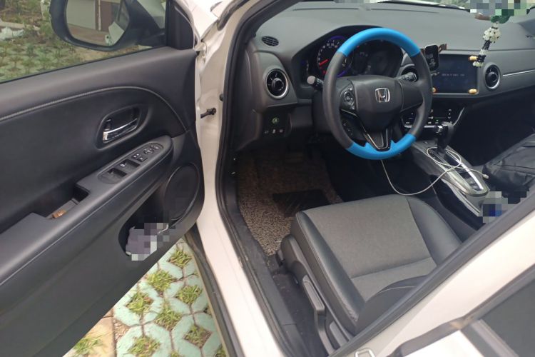 Used Honda XR-V 2021 220TURBO CVT Luxury Edition Driver Seat