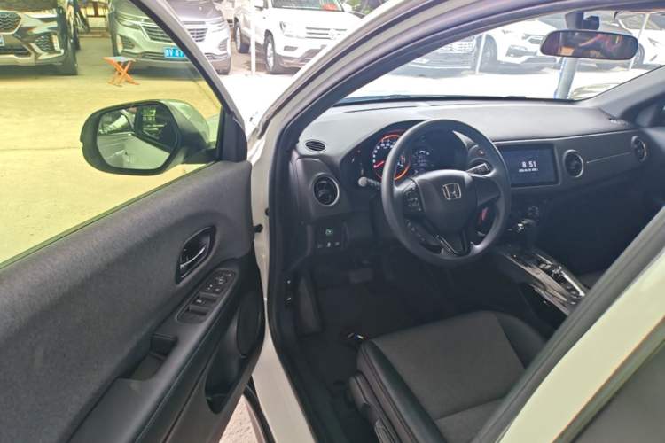 Used Honda XR-V 2021 1.5L CVT Comfort Version Driver Seat