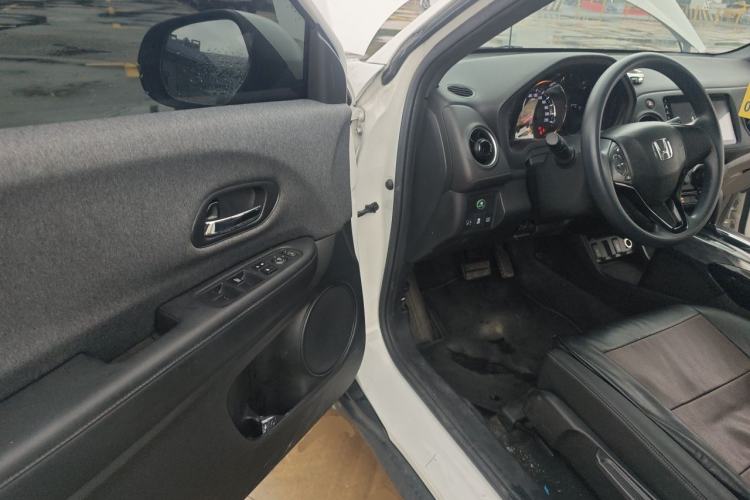 Used Honda XR-V 2021 1.5L CVT Comfort Version Driver Seat