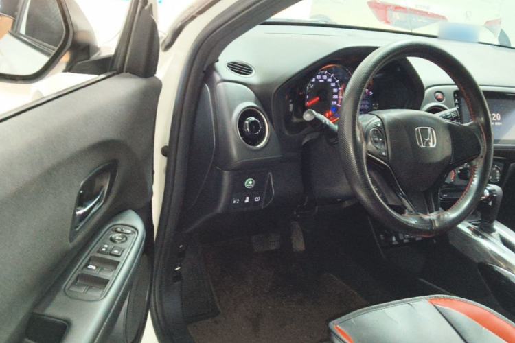 Used Honda XR-V 2021 1.5L CVT Classic Edition Driver Seat