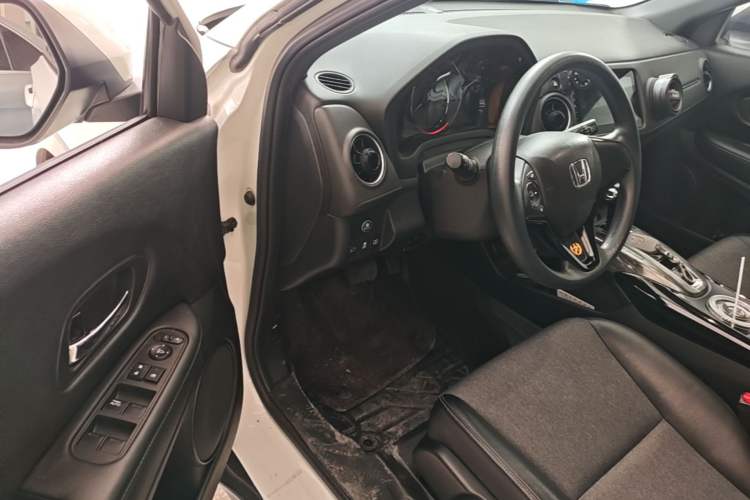Used Honda XR-V 2021 1.5L CVT Comfort Version Driver Seat