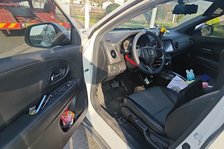 Used Honda XR-V 2021 220TURBO CVT Luxury Edition Driver Seat