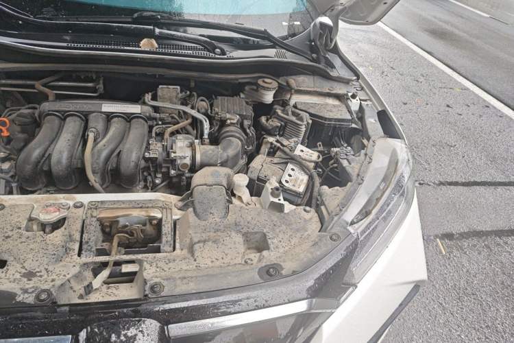 Used Honda XR-V 2021 1.5L CVT Comfort Version Engine Bay Left