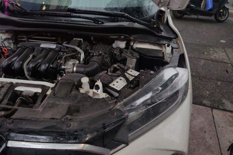 Used Honda XR-V 2021 1.5L CVT Comfort Version Engine Bay Left