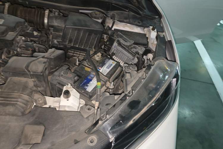 Used Honda XR-V 2021 220TURBO CVT Comfort Version Engine Bay Left
