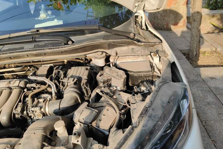 Used Honda XR-V 2021 1.5L CVT Comfort Version Engine Bay Left