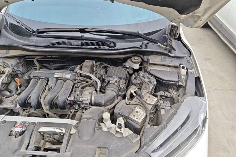 Used Honda XR-V 2021 1.5L CVT Comfort Version Engine Bay Left