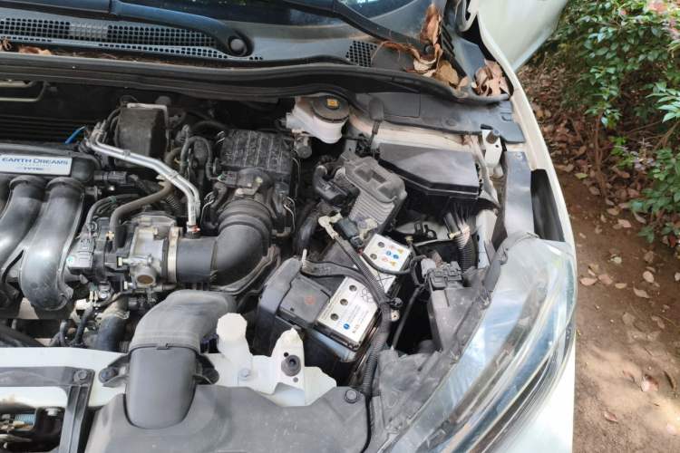 Used Honda XR-V 2021 1.5L CVT Comfort Version Engine Bay Left
