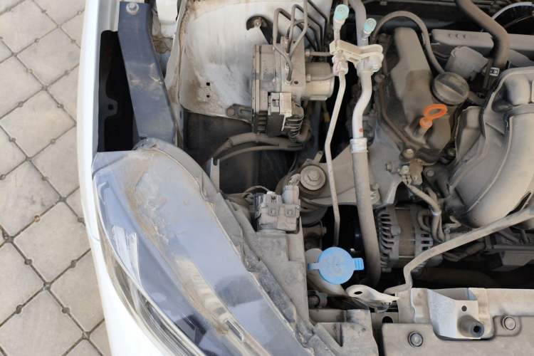 Used Honda XR-V 2021 1.5L CVT Classic Edition Engine Bay Right