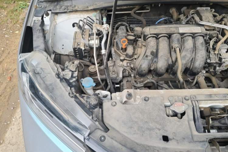 Used Honda XR-V 2021 1.5L CVT Comfort Version Engine Bay Right