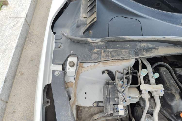 Used Honda XR-V 2021 1.5L CVT Comfort Version Engine Bay Right
