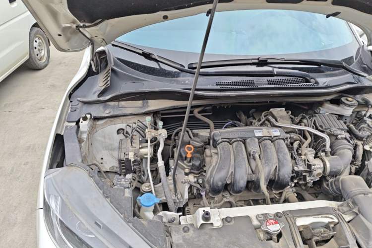 Used Honda XR-V 2021 1.5L CVT Comfort Version Engine Bay Right