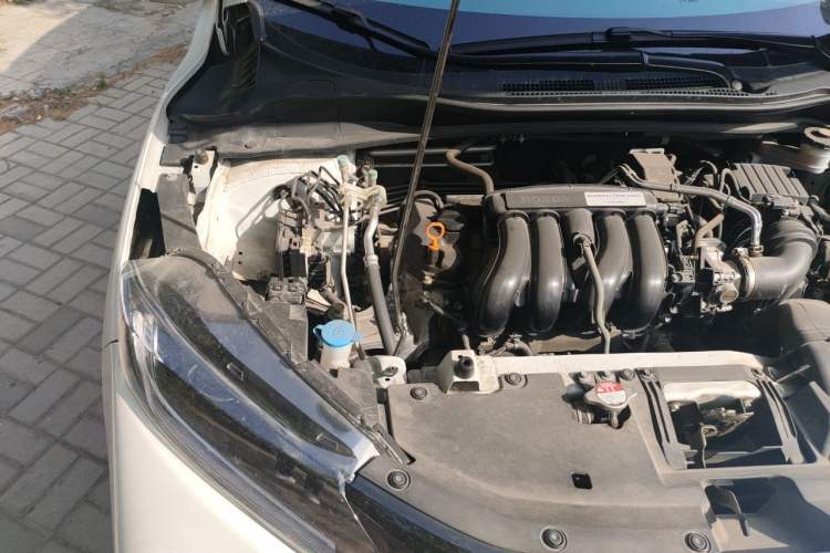 Used Honda XR-V 2021 1.5L CVT Comfort Version Engine Bay Right
