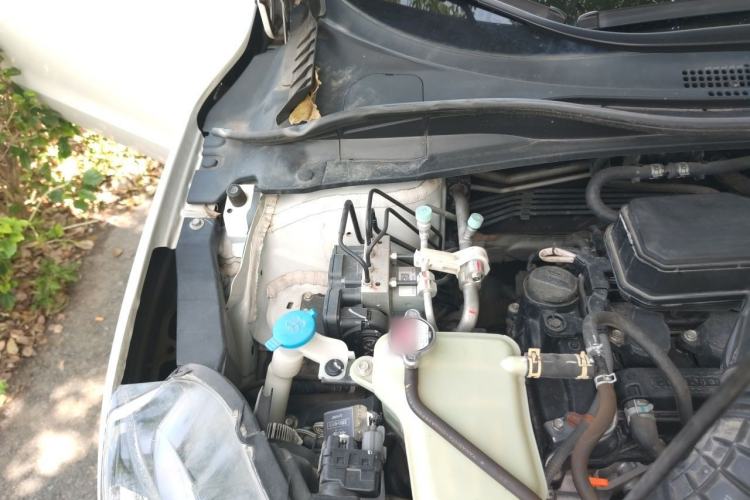 Used Honda XR-V 2021 220TURBO CVT Comfort Version Engine Bay Right