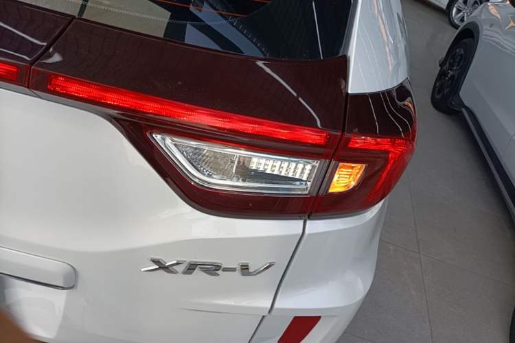 Used Honda XR-V 2021 1.5L CVT Classic Edition Exterior 3