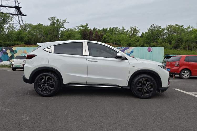 Used Honda XR-V 2021 220TURBO CVT Comfort Version Exterior 4