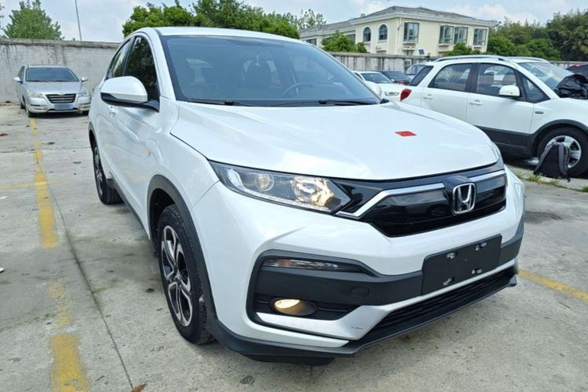 Used Honda XR-V 2021 1.5L CVT Comfort Version Front Right 45 Deg