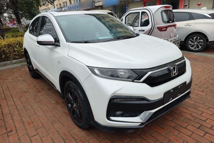 Used Honda XR-V 2021 220TURBO CVT Comfort Version Front Right 45 Deg