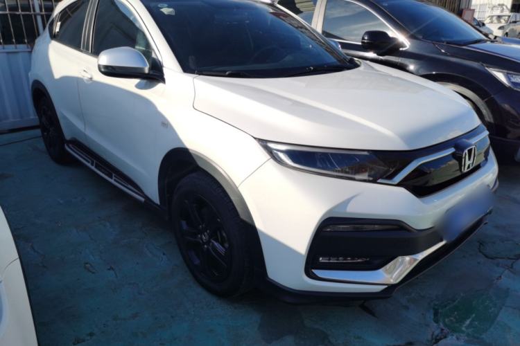 Used Honda XR-V 2021 220TURBO CVT Luxury Edition Front Right 45 Deg