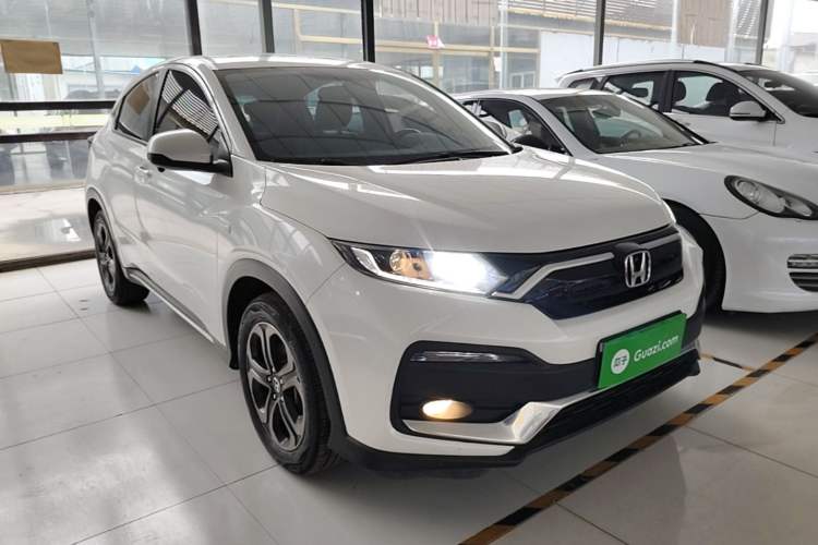Used Honda XR-V 2021 220TURBO CVT Comfort Version Front Right 45 Deg