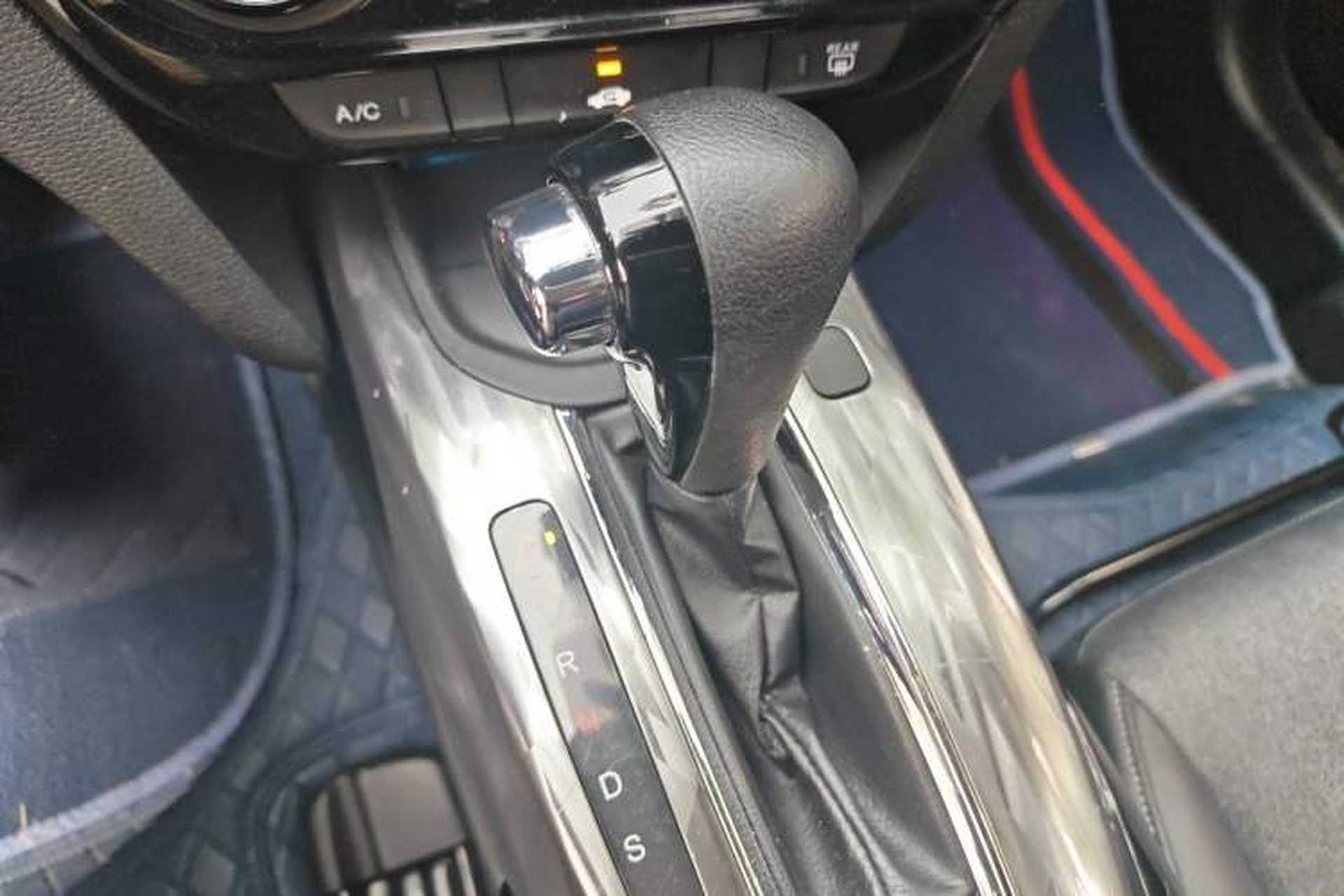 Used Honda XR-V 2021 1.5L CVT Comfort Version Gear Lever