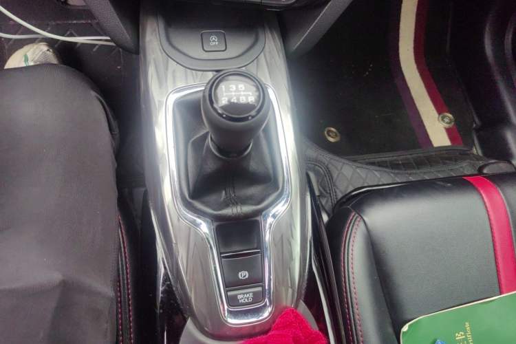 Used Honda XR-V 2021 1.5L Manual Classic Edition Gear Lever