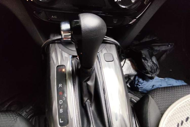 Used Honda XR-V 2021 1.5L CVT Classic Edition Gear Lever