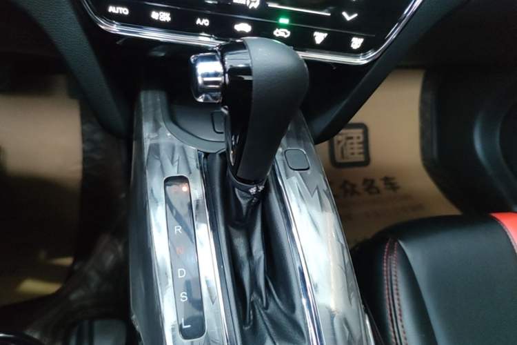 Used Honda XR-V 2021 220TURBO CVT Comfort Version Gear Lever