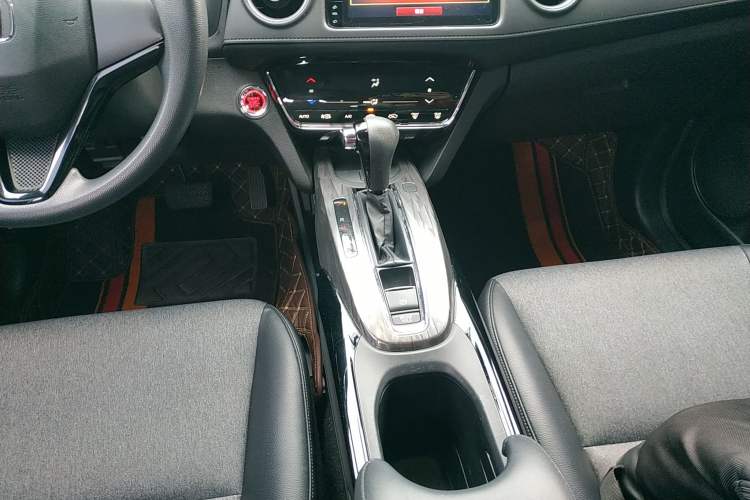 Used Honda XR-V 2021 220TURBO CVT Luxury Edition Gear Lever