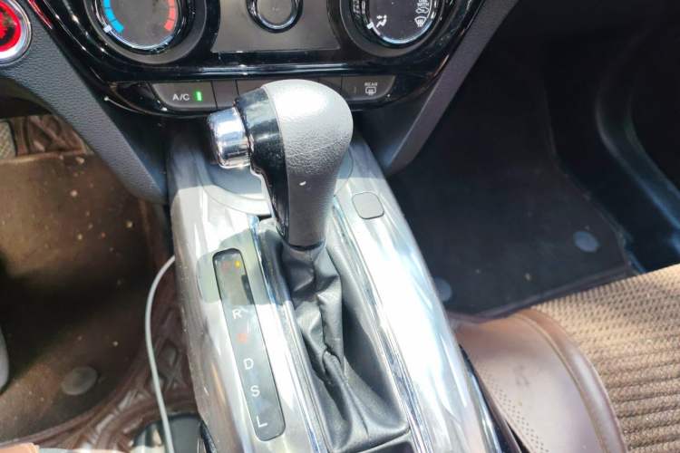 Used Honda XR-V 2021 1.5L CVT Comfort Version Gear Lever