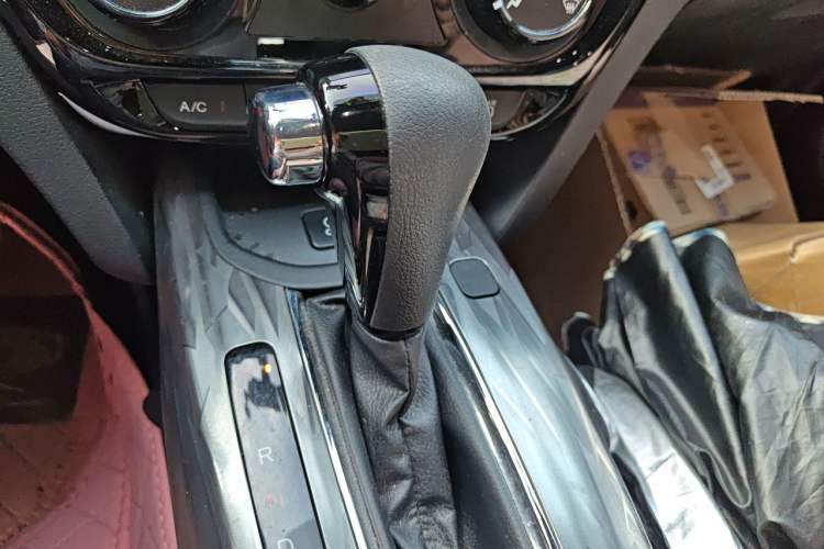 Used Honda XR-V 2021 1.5L CVT Comfort Version Gear Lever