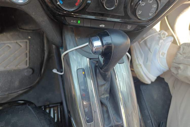 Used Honda XR-V 2021 1.5L CVT Comfort Version Gear Lever