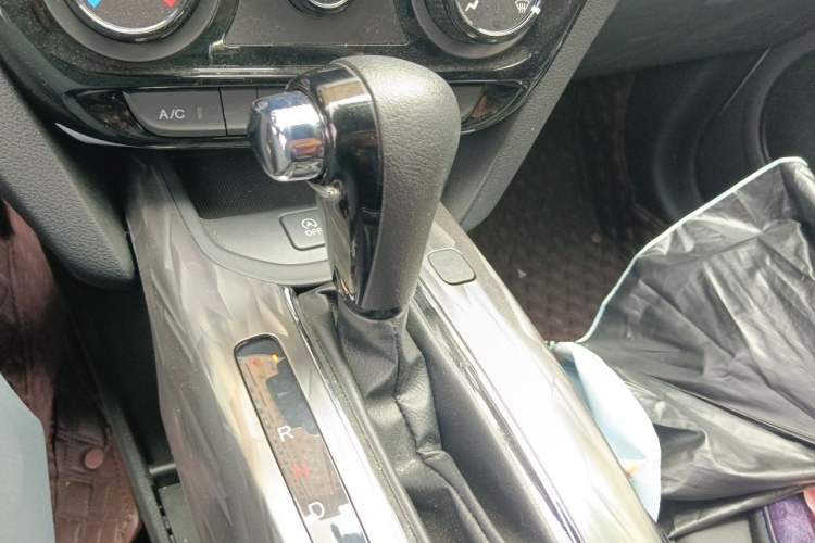Used Honda XR-V 2021 1.5L CVT Classic Edition Gear Lever