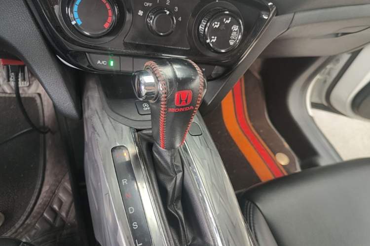 Used Honda XR-V 2021 1.5L CVT Classic Edition Gear Lever