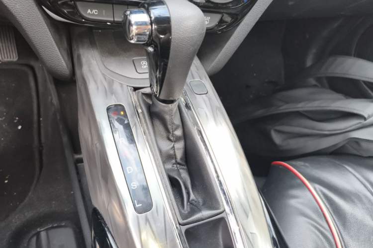 Used Honda XR-V 2021 1.5L CVT Comfort Version Gear Lever