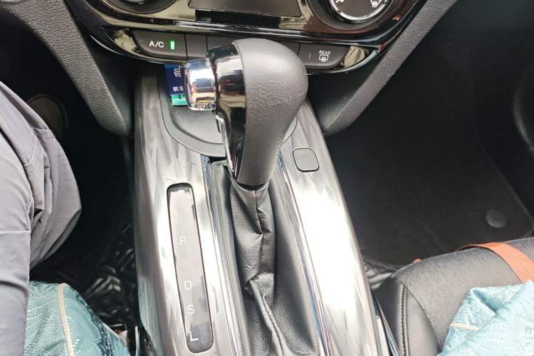 Used Honda XR-V 2021 1.5L CVT Comfort Version Gear Lever