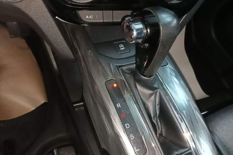 Used Honda XR-V 2021 1.5L CVT Comfort Version Gear Lever