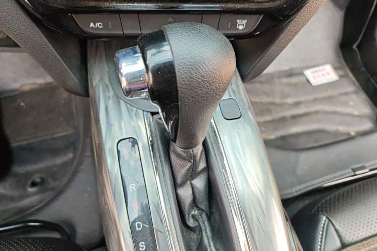 Used Honda XR-V 2021 1.5L CVT Classic Edition Gear Lever