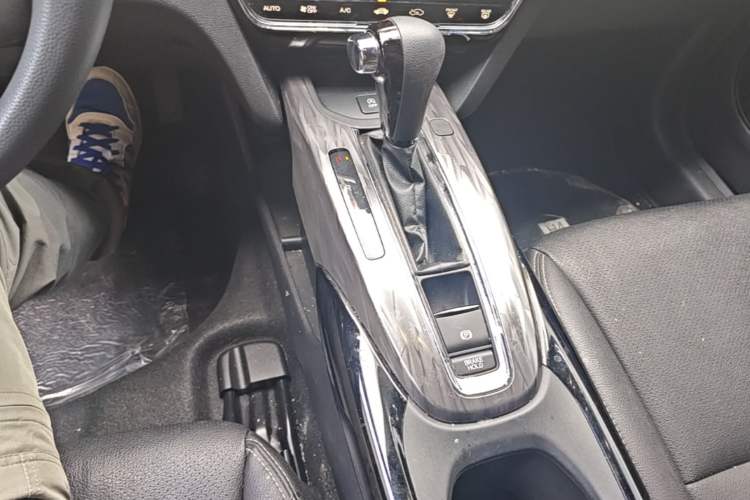 Used Honda XR-V 2021 220TURBO CVT Comfort Version Gear Lever